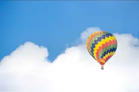 大多数不正经的女人，都会有这3个明显的表现，假不了！图片