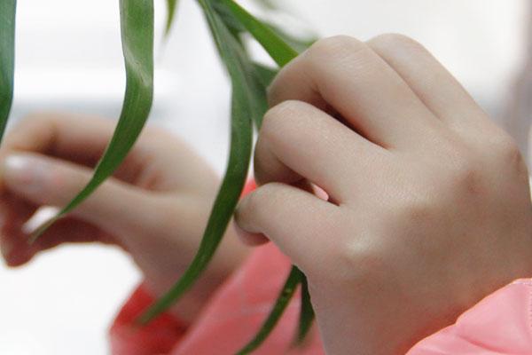 气血足不足，身体这5个地方告诉你，做好3件事，气血充足气色好