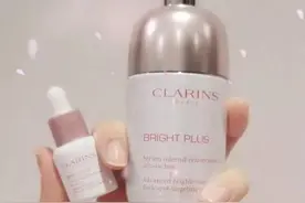 睡前使用美白精华～让你这个夏天美白事半功倍图片