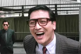 70岁曹查理现身婚礼走穴，观众反应冷淡，曾自夸在内地知名度高图片