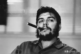 8张切·格瓦拉抽雪茄照：每一张都可以当壁纸，就是这么有范儿图片