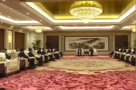 王安德会见投资莒南项目方代表图片
