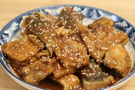 为什么饭店的糖醋鱼块特别好吃？原来技巧在这里，大厨手把手教你图片