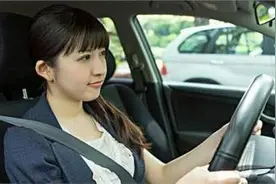天气一热，车内臭味难闻？老师傅教你一招，5s就能让整车香飘四溢图片