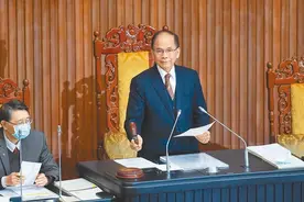 18岁“成年”，民进党着急“修法”为哪般？图片