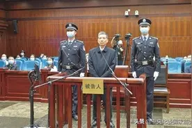 从年轻干部到退休干部 主动投案人数大幅增加 标本兼治综合效应显现图片