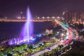 好消息！今天起，秋水广场音乐喷泉恢复开放图片
