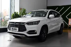 价格低品质高，全系1.5T动力，顶配不到10万的好车，实拍比亚迪宋图片