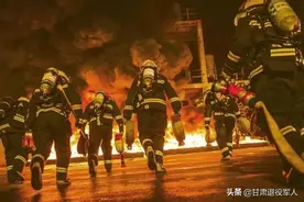 【​平凉】消防员66吨“爱心苹果”赠武汉图片