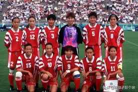铿锵玫瑰经典赛事回顾：1996年奥运会，最强一代中国女足屈居亚军图片
