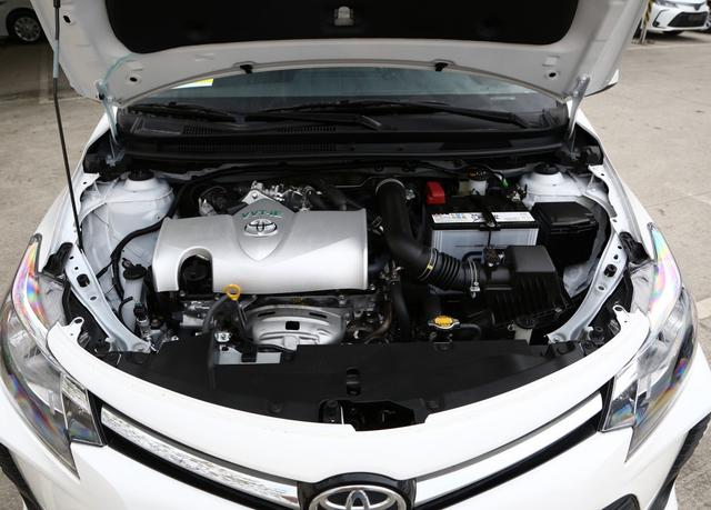 价格实惠的三厢丰田车，四缸自动挡油耗4.9L，经久耐用，实拍威驰