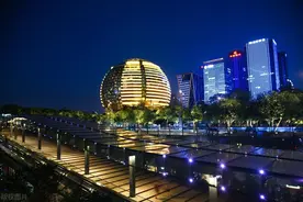 杭漂的无奈：杭州赚钱杭州花 一分别想带回家图片