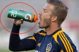 为什么足球运动员喝完运动饮料，还要再次吐出来？你不吐你试试！图片