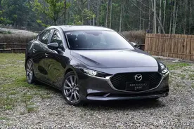 国际大牌 4米9车长还是9AT！裸车14万还买国产A级车吗？图片