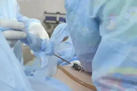 上海市中医医院外一科成功救治腹膜后盆腔巨大肿瘤患者图片