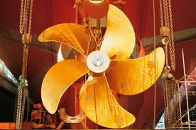 直径是美国航母的2倍！中国突破技术封锁，打造全球最大螺旋桨图片