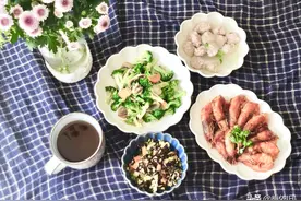 1个独居女人的晚餐，发朋友圈上千人围观，不经意间走红，好精致图片