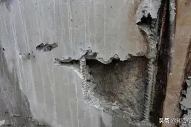 农村盖房，混凝土面出现蜂窝露筋该咋办？老师傅：不可盲目处理图片