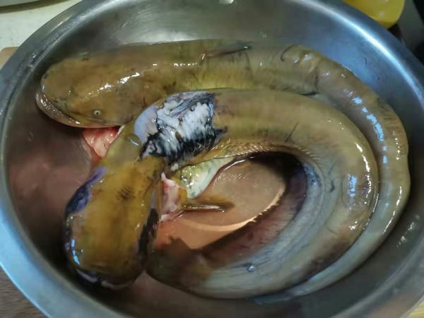 它含18种氨基酸，贵也得买，有条件1周吃1次，不愁孩子长身体