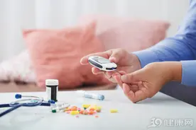糖友服用阿卡波糖，有哪些问题要留意？4个方面回复你图片