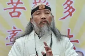 当年青城派掌门人想挑战泰森，泰森为何不敢应战？他在害怕什么？图片