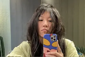转型了？窦靖童一改标志鲻鱼头留长发，背后功臣Tony老师来头不小图片