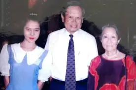 翁帆：和杨振宁订婚后，外界喧嚣，但我内心平静，他是我的带路人图片