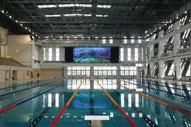 火了！陕西又一"高大上"游泳馆正式开放！图片