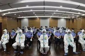 细节披露！“收编”了白向群、邢云等“老虎”的“黑老大”受审了图片