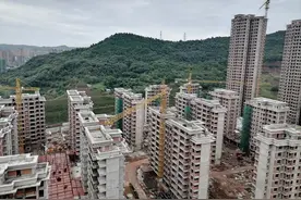 南充：阳光.半山府邸小区建设进度图片