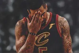 带刀侍卫史密斯，浅析JR如今无球可打的四大原因图片