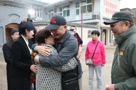 @太原人，泪目！他们从北京赶来，赴一场红色之约……图片