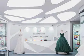 成都化妆培训学校-蜜丝卡伦化妆学校南门校区全面升级图片