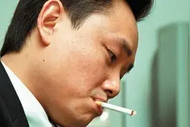 潮汕人黄光裕，十几岁走私电器三十岁成首富，坐牢12年身家仍百亿图片