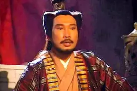阳顶天是郭靖的儿子？把他的姓氏、兵器、任务连起来看看图片