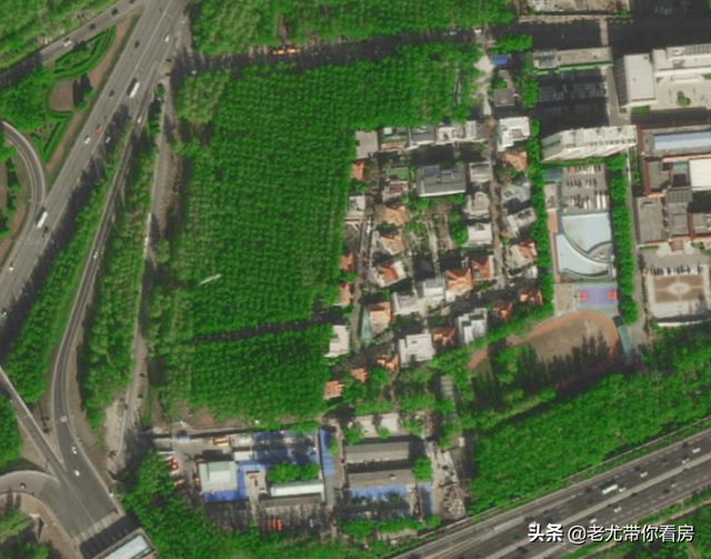 东北五环1200万的独栋别墅，没有物业管理你敢买吗？