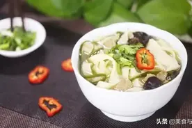 只需三步，地道的河南烩面就端上桌，全家老少都喜欢吃的面图片
