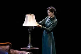 “名场面”震撼人心，话剧《人间正道是沧桑》上海收官，观众开启跨城刷剧模式图片