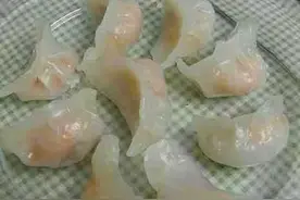 包饺子不用面粉，用这个一上桌全家抢，孩子一天吃三次还吃不够！图片