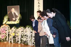 2016年梅兰芳之子梅葆玖去世，为何至死不原谅半路出家的李玉刚？图片