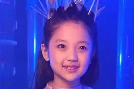 还记得《快乐星球》的冰柠檬吗？如今长大晒性感照，网友：心动图片