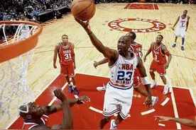 2003年NBA全明星赛，乔丹最后一次表演，历史上最精彩的对决!图片