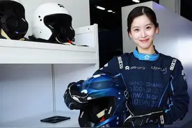 放弃跨国公司的高薪，去了美国留学，如今嫁给了千亿身家的同学图片