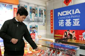 一根线卖我80块钱，街边上的小手机店怎么还不倒闭？图片