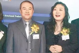 龙湖地产的功臣之一，却在离婚后被人诟病吃软饭，地产人蔡奎图片