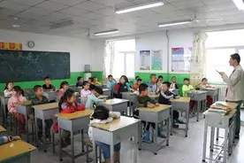 一句谎言，毁了一个老师的一生。图片