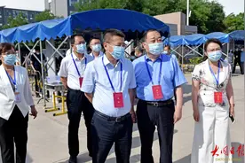 张强赴我市部分中考考点巡考图片