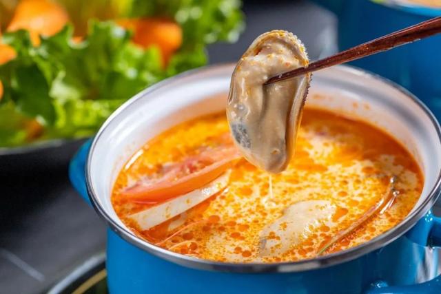 奶白色鱼翅花胶汤 2026年花胶鱼翅汤的做法