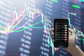 新手买基金需要注意这几点图片