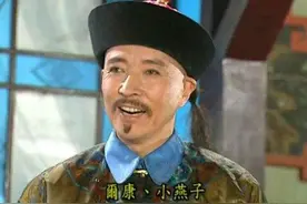 凭《还珠》“福伦”出名，曾被女演员曝丑闻，50多岁似精神小伙图片